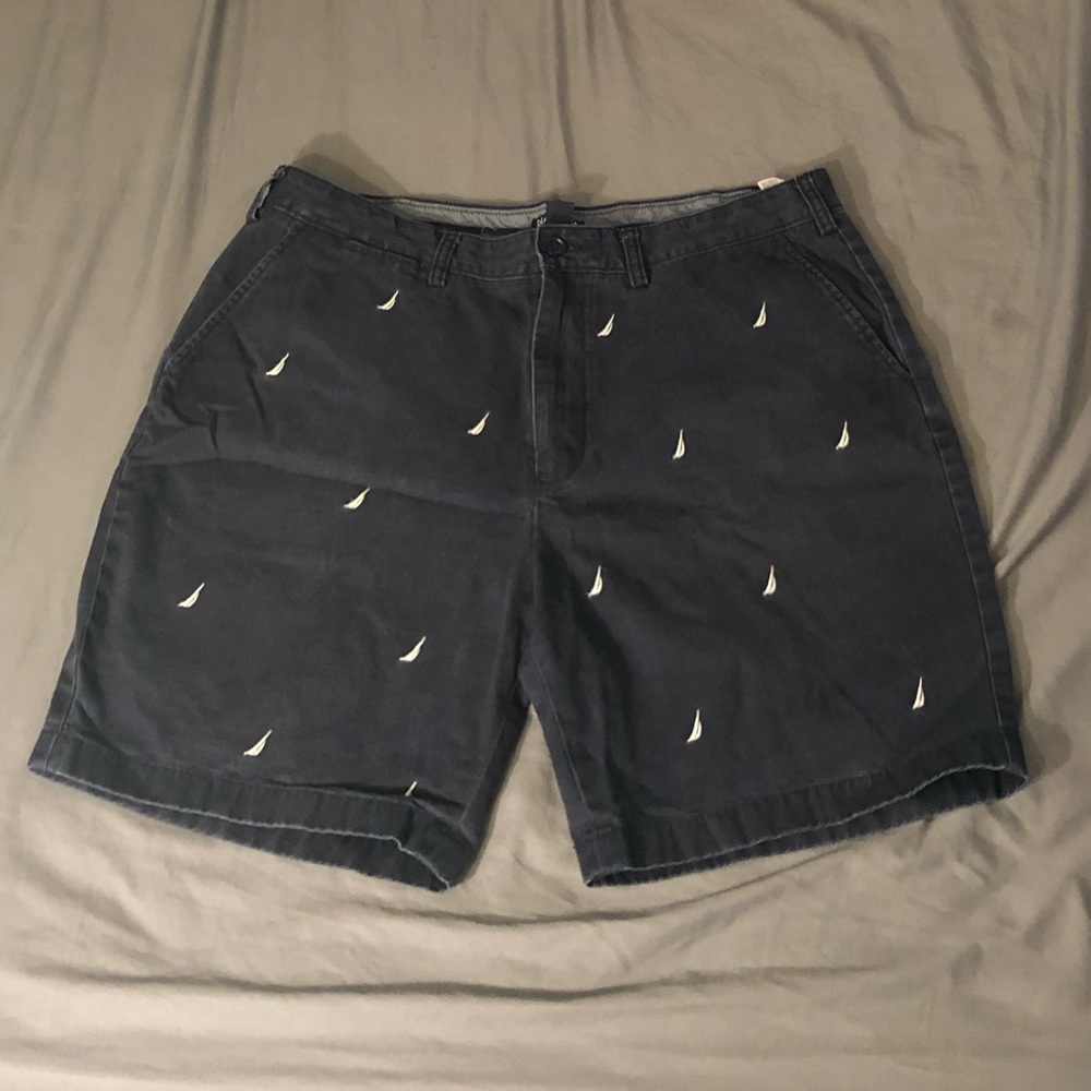 Nautica All over print shorts